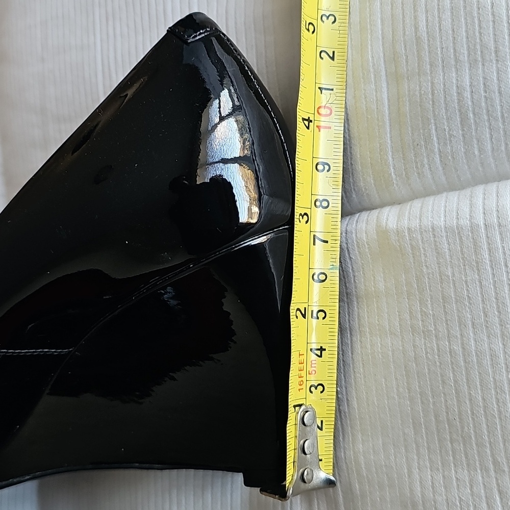 Roger Vivier Black Patent Buckle Wedges - Picture 9 of 9